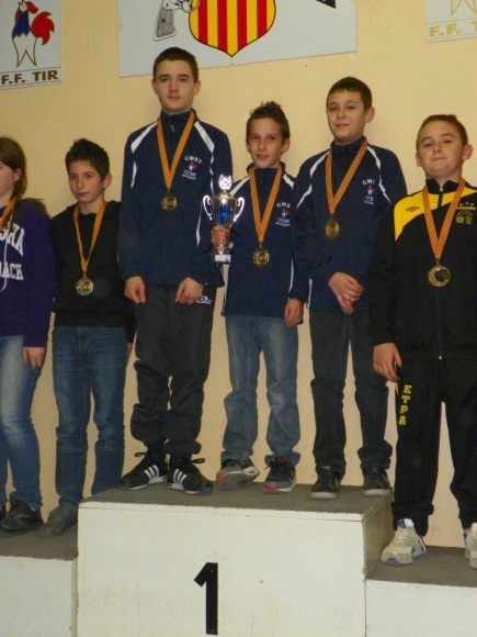 EQUIPE DE CLUB CHAMPIONNE DE PROVENCE 2013 ECOLE DE TIR.png EQUIPE DE CLUB CHAMPIONNE DE PROVENCE 2013 ECOLE DE TIR.png
